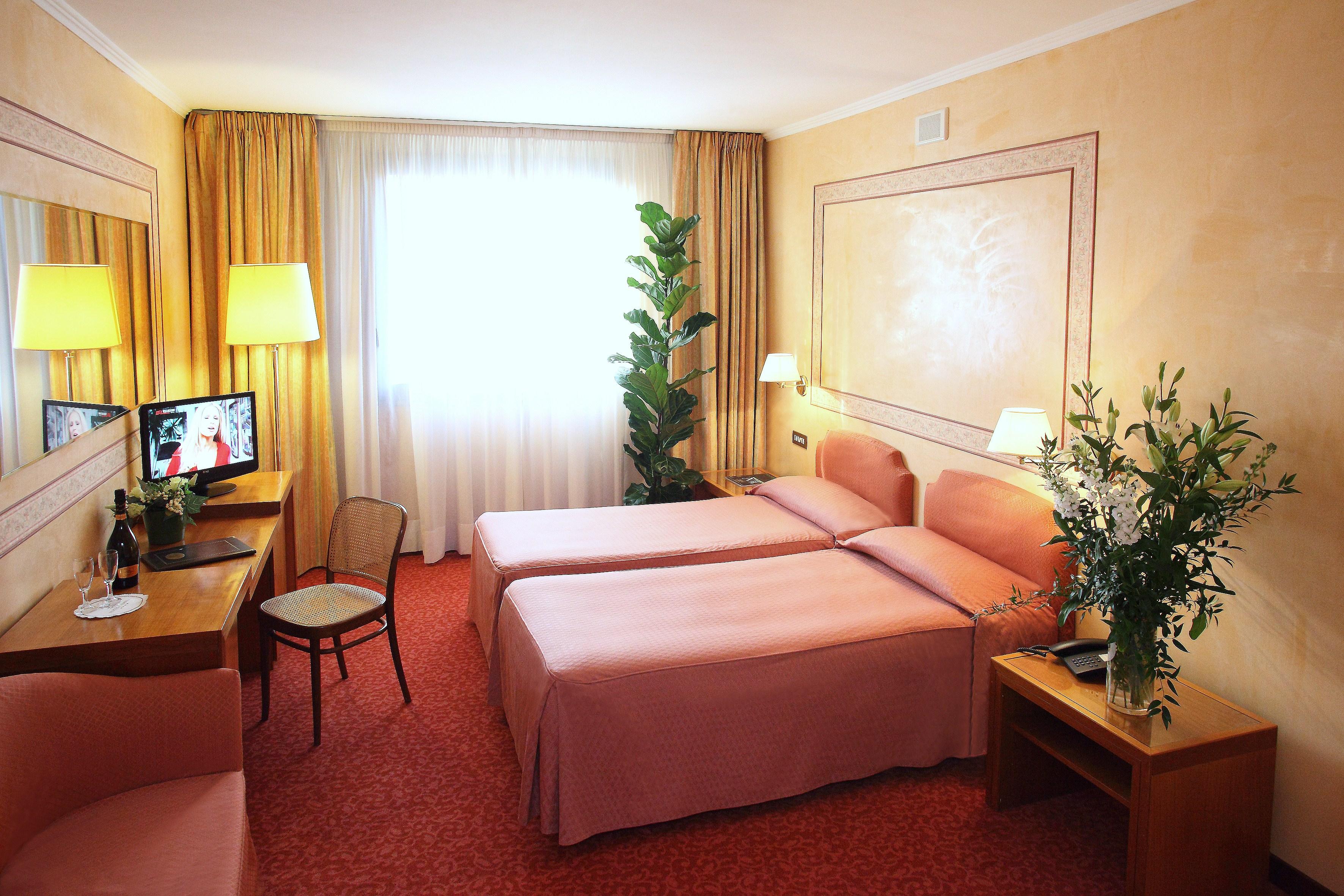 Hotel Cyrano 4*