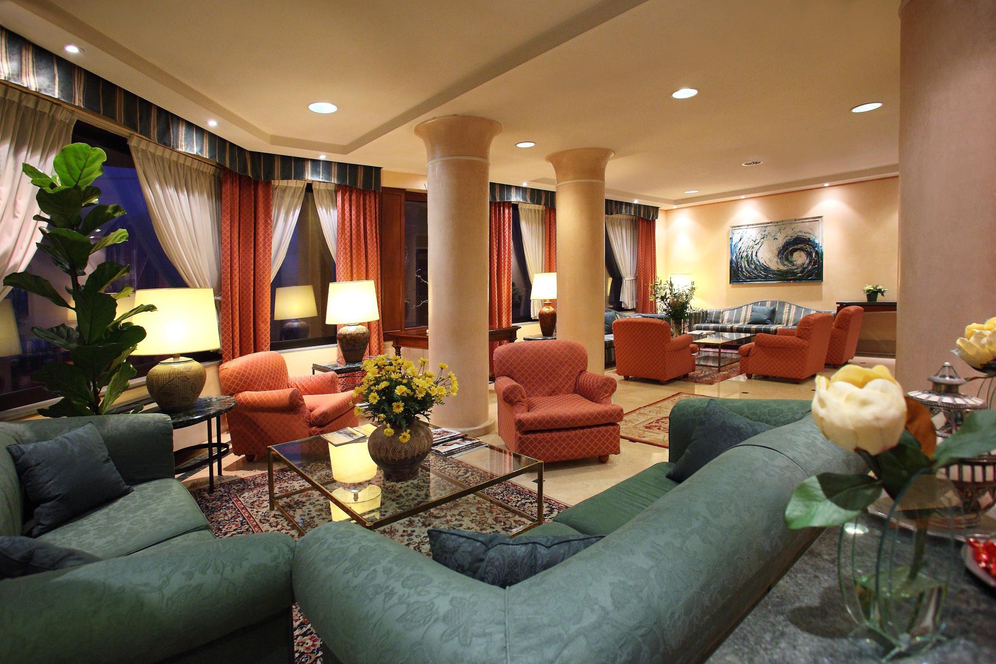 Hotel Cyrano 4*