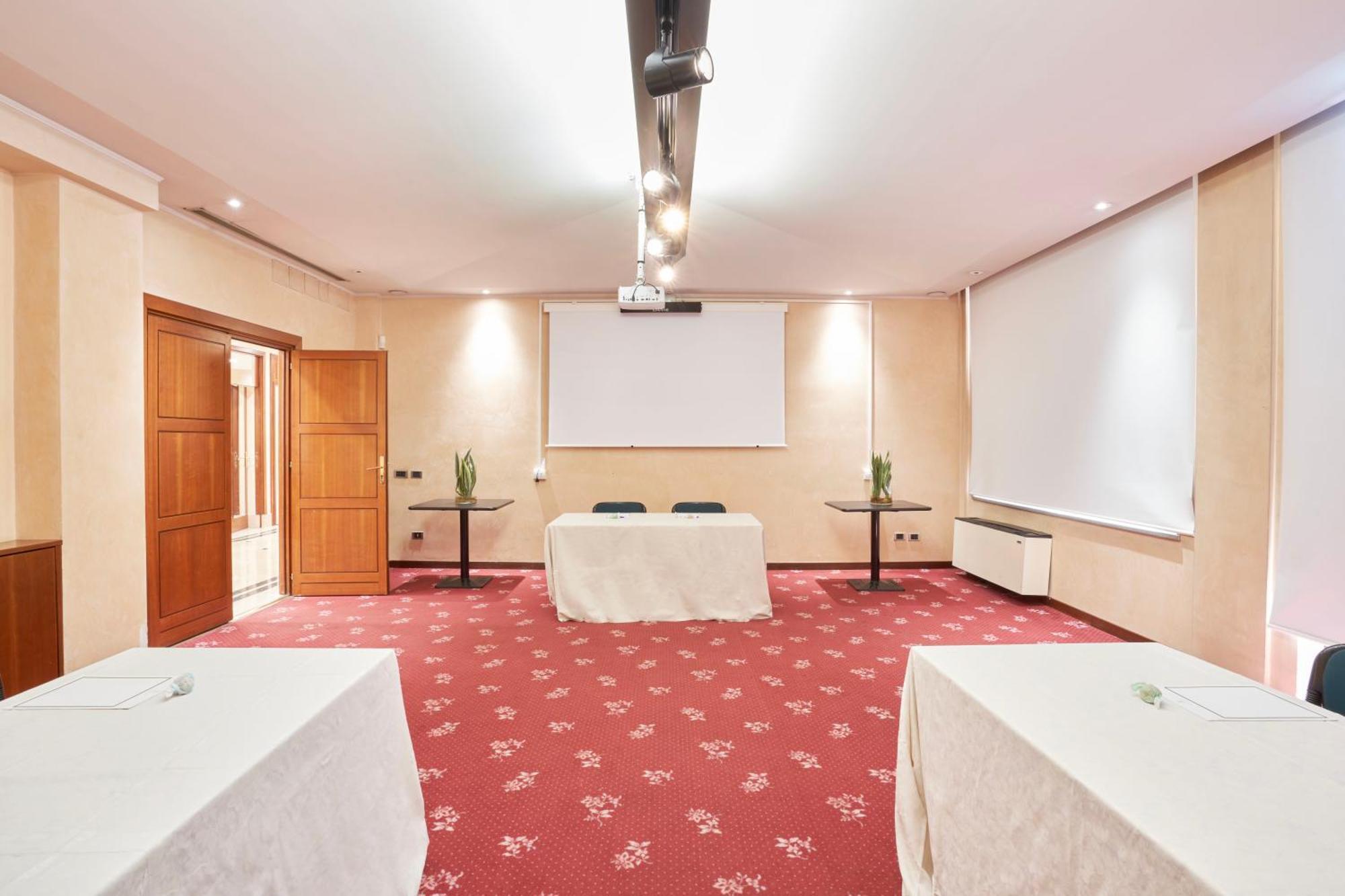 Cyrano Hotel Saronno