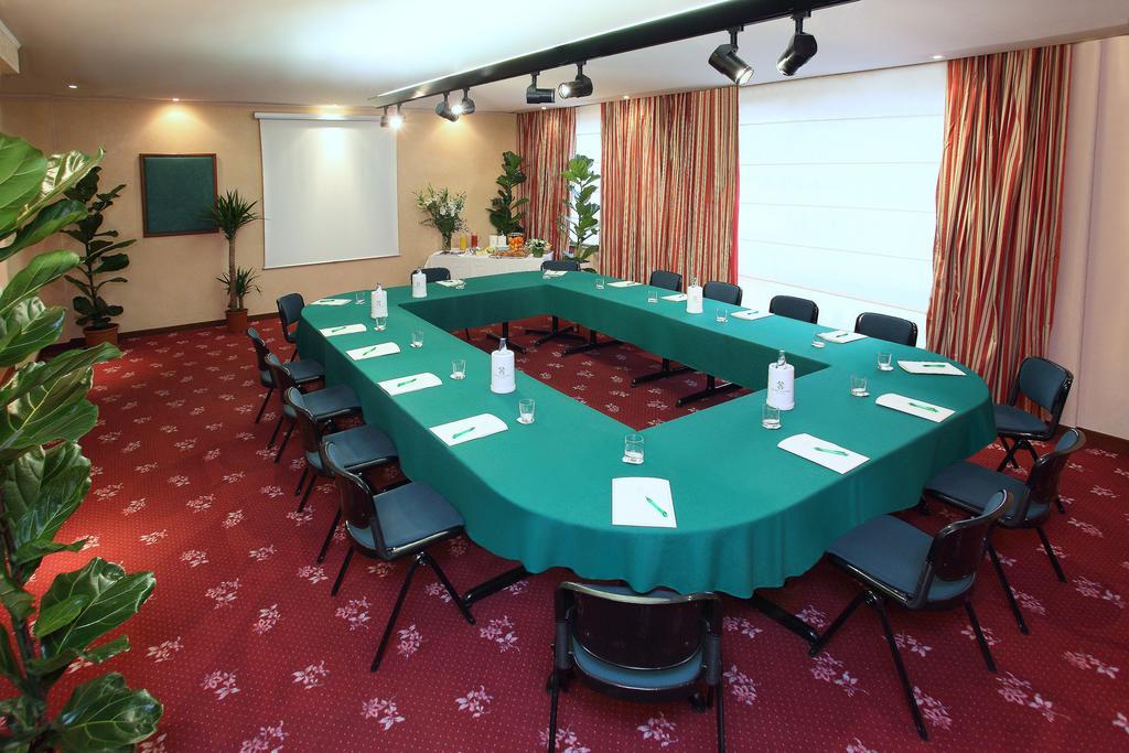 Hotel Cyrano 4*